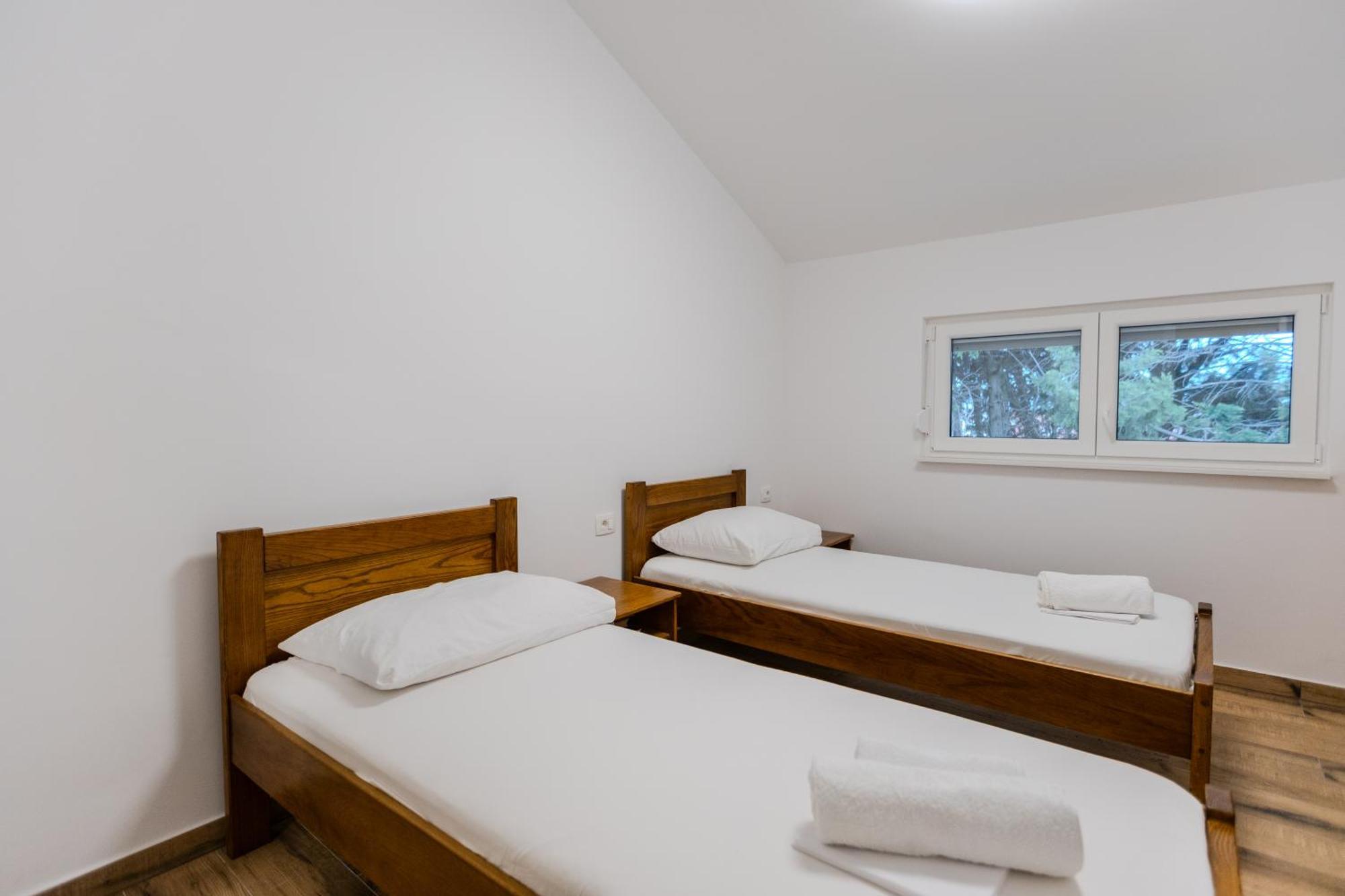 Apartments Lorena Privlaka  Bagian luar foto