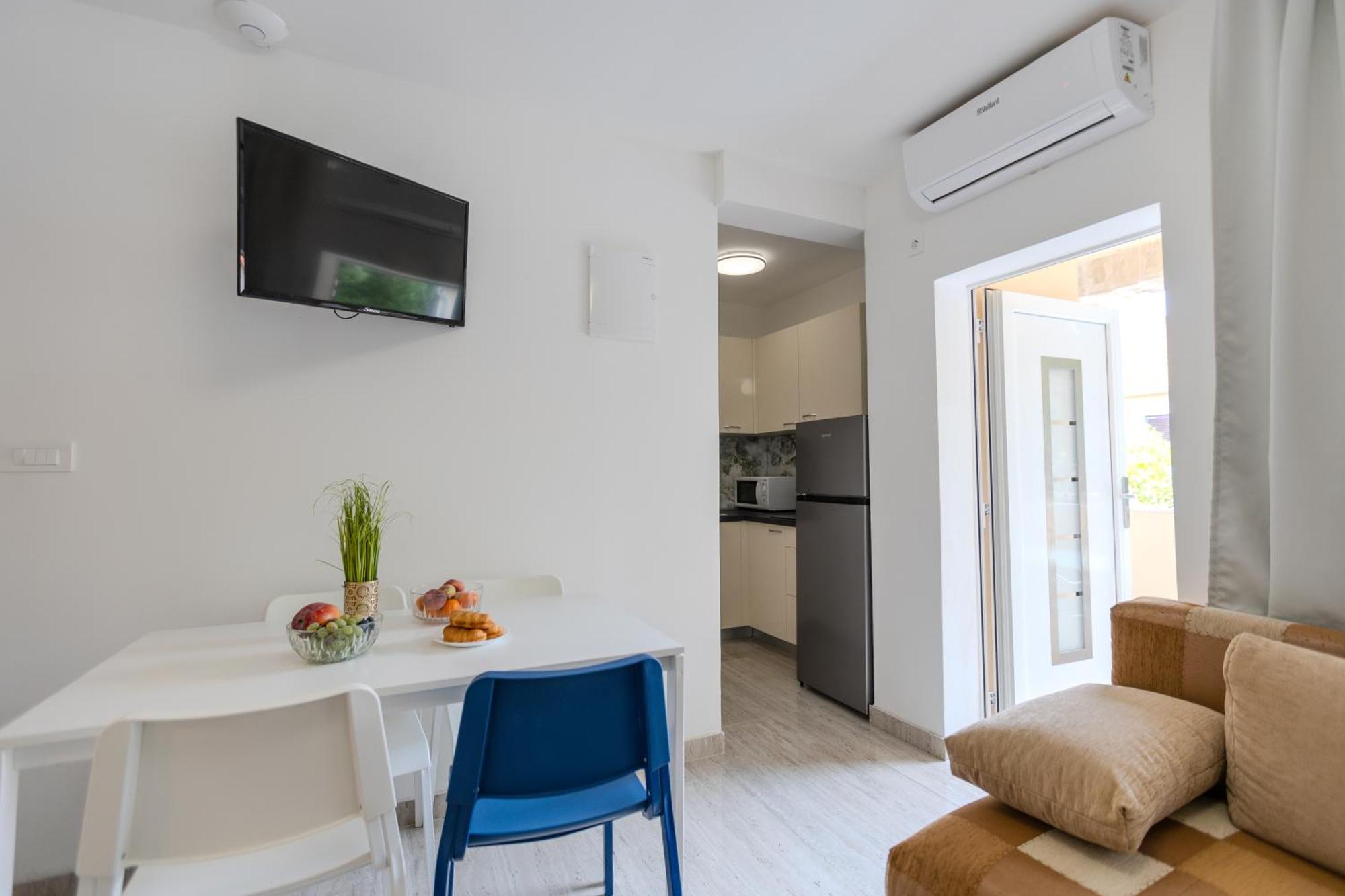 Apartments Lorena Privlaka  Bagian luar foto
