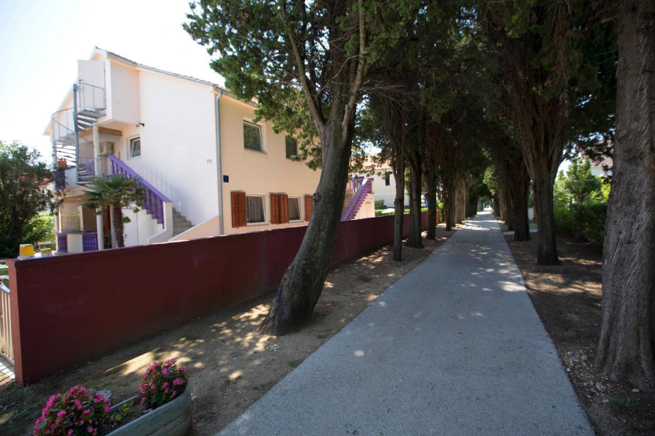 Apartments Lorena Privlaka  Bagian luar foto